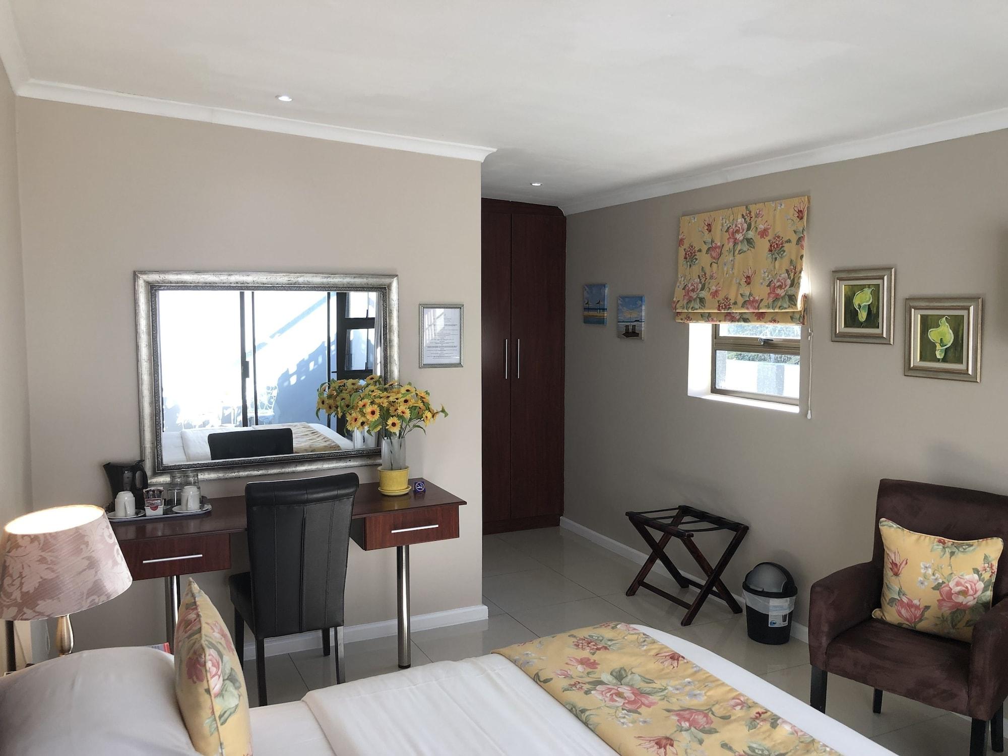 Le Blue Guesthouse Port Elizabeth Eksteriør billede