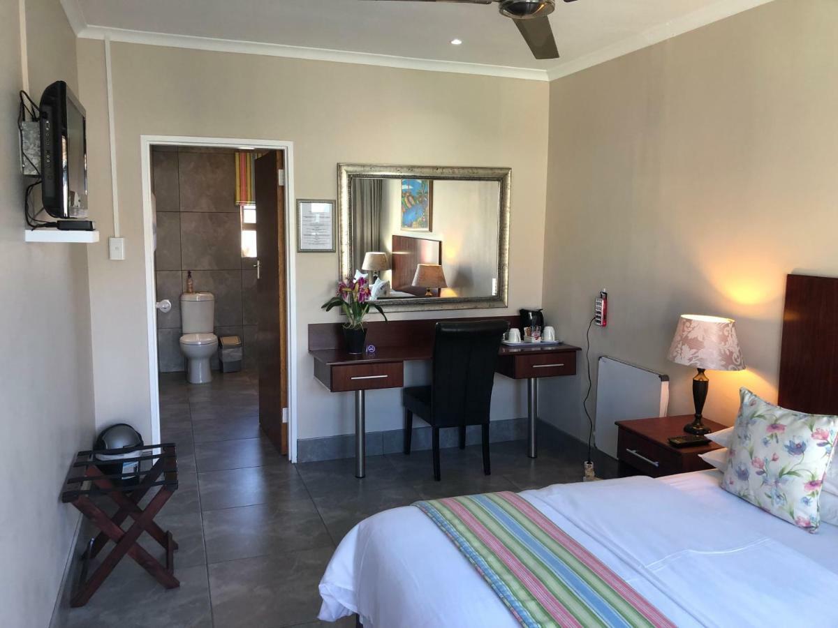 Le Blue Guesthouse Port Elizabeth Eksteriør billede