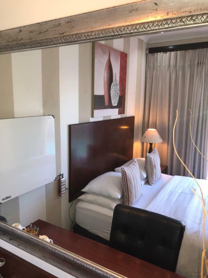 Le Blue Guesthouse Port Elizabeth Eksteriør billede